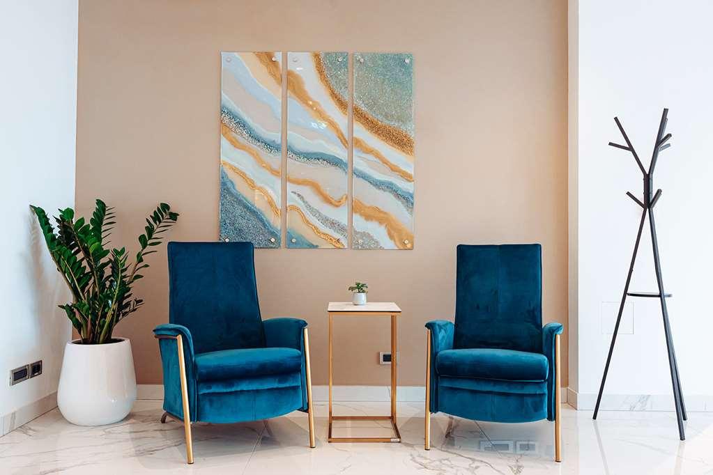 Antunovic Hotel East Sesvete Felszereltség fotó
