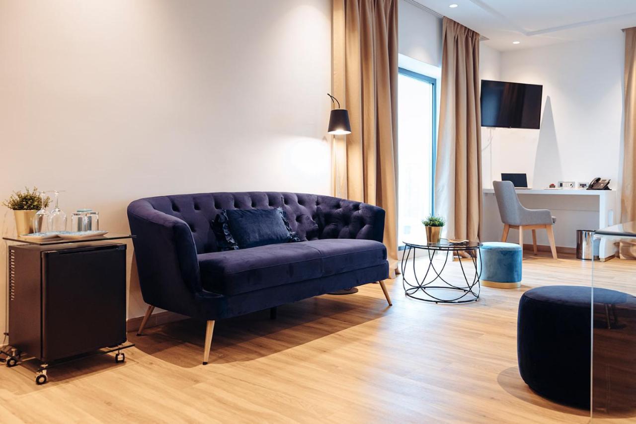 Antunovic Hotel East Sesvete Kültér fotó